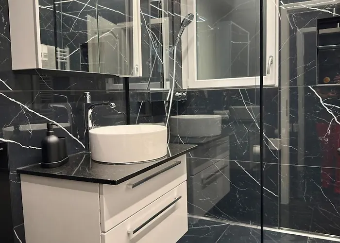 Modern 3br With Fireplace, Miele Kitchen And Balcony * Heimberg